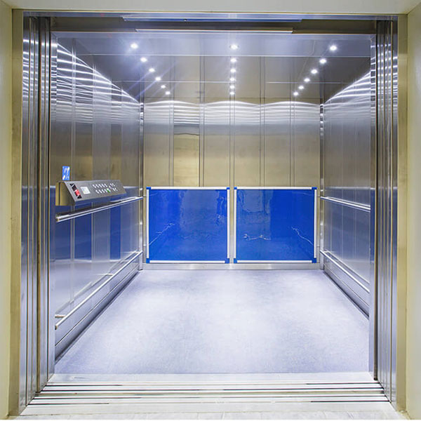 Hospital lift